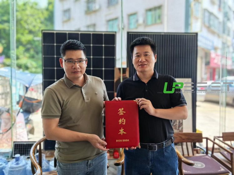 Jinghe New Energy Becomes UPBEST's Agent to Jointly Promote Solar Tile Projects